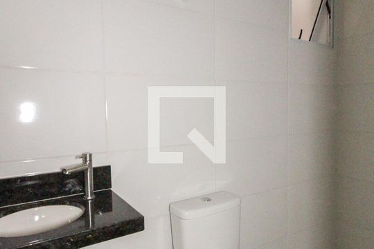 Banheiro de apartamento à venda com 2 quartos, 35m² em Vila Brasil, São Paulo