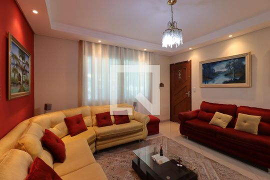 Sala de casa à venda com 3 quartos, 187m² em Santa Maria, Santo André