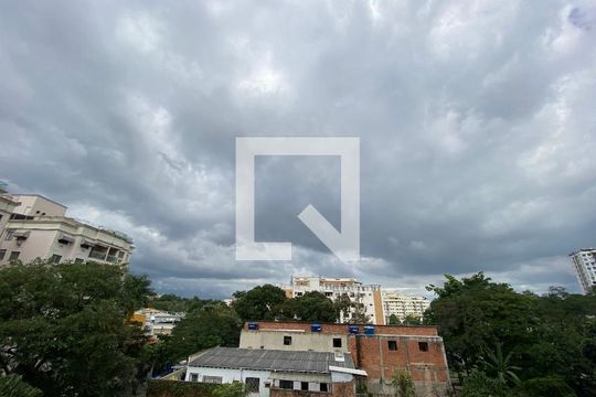 Varanda - Sala de apartamento para alugar com 2 quartos, 70m² em Pechincha, Rio de Janeiro