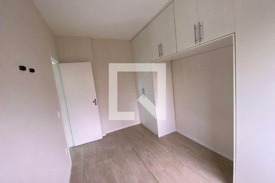 Quarto 1 de apartamento para alugar com 2 quartos, 70m² em Pechincha, Rio de Janeiro