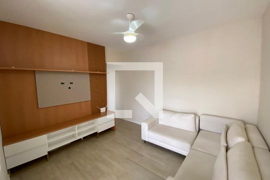 Sala de apartamento para alugar com 2 quartos, 70m² em Pechincha, Rio de Janeiro