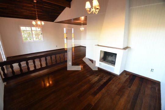 Sala de casa de condomínio à venda com 3 quartos, 300m² em Jardim Botânico (sousas), Campinas