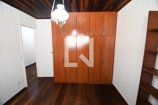 Quarto 2 de casa de condomínio à venda com 3 quartos, 300m² em Jardim Botânico (sousas), Campinas