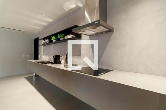 Espaço Gourmet de kitnet/studio para alugar com 1 quarto, 33m² em Vila Cordeiro, São Paulo