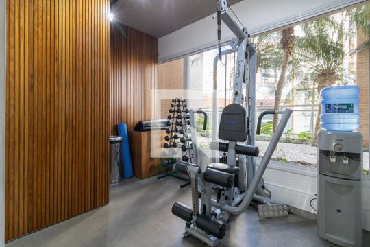 Área comum - Academia de apartamento para alugar com 2 quartos, 168m² em Vila Nova Conceição, São Paulo