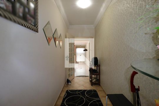 Entrada Edícula de casa para alugar com 3 quartos, 207m² em Jardim Monte Libano, Santo André