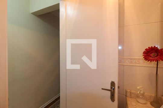 Lavabo de casa para alugar com 3 quartos, 207m² em Jardim Monte Libano, Santo André