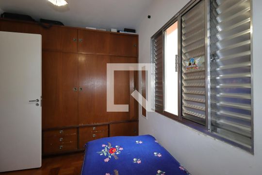 Quarto 2 de casa para alugar com 3 quartos, 207m² em Jardim Monte Libano, Santo André