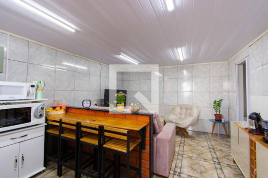 Cozinha de casa à venda com 2 quartos, 80m² em Harmonia, Canoas