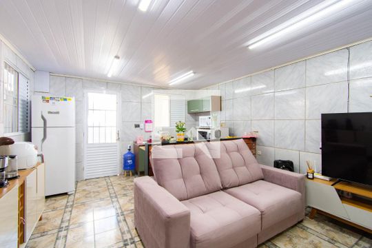 Sala de casa à venda com 2 quartos, 80m² em Harmonia, Canoas