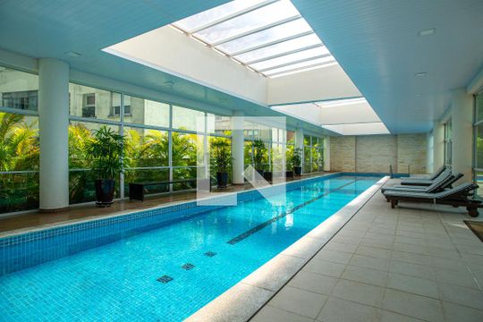 Área comum - Piscina Coberta de apartamento à venda com 1 quarto, 47m² em Bela Vista, São Paulo