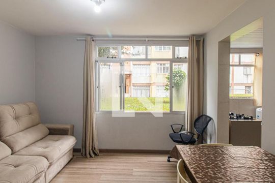 Sala de apartamento para alugar com 2 quartos, 45m² em Cidade Industrial de Curitiba, Curitiba