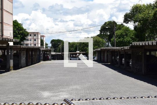 Garagem de apartamento para alugar com 2 quartos, 45m² em Cidade Industrial de Curitiba, Curitiba