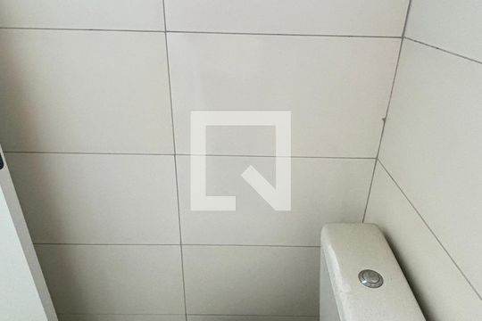Banheiro da Suíte de apartamento à venda com 2 quartos, 78m² em Parque Erasmo Assunção, Santo André
