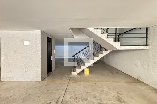 Garagem de apartamento à venda com 2 quartos, 78m² em Parque Erasmo Assunção, Santo André