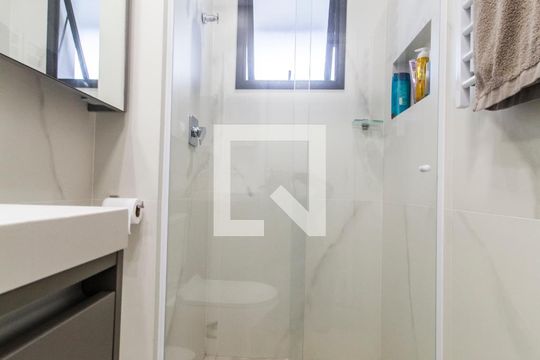 Banheiro da Suíte de apartamento à venda com 2 quartos, 76m² em Tamboré, Barueri