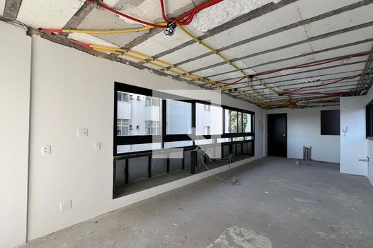 Sala/Quarto de apartamento à venda com 1 quarto, 60m² em Pinheiros, São Paulo