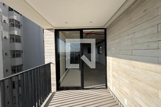 Varanda de apartamento à venda com 1 quarto, 60m² em Pinheiros, São Paulo