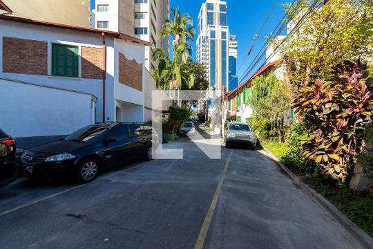 Área comum de casa de condomínio à venda com 3 quartos, 180m² em Santana, São Paulo