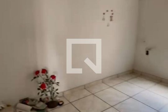 Casa para alugar com 6 quartos, 320m² em Céu Azul, Belo Horizonte