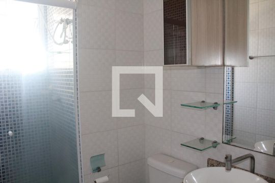 Banheiro Social de apartamento para alugar com 2 quartos, 47m² em Ponte Grande, Guarulhos