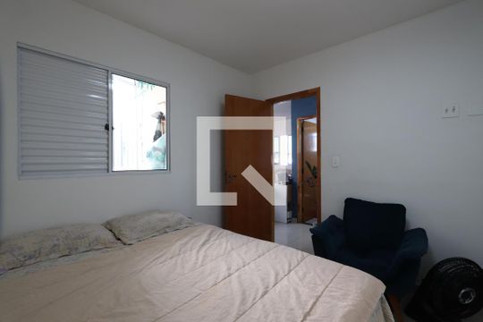 Quarto 1 de apartamento para alugar com 2 quartos, 45m² em Vila Formosa, São Paulo