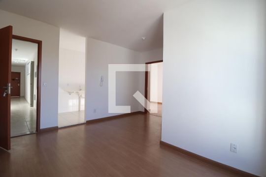 Sala de apartamento para alugar com 2 quartos, 50m² em Shopping Park, Uberlândia