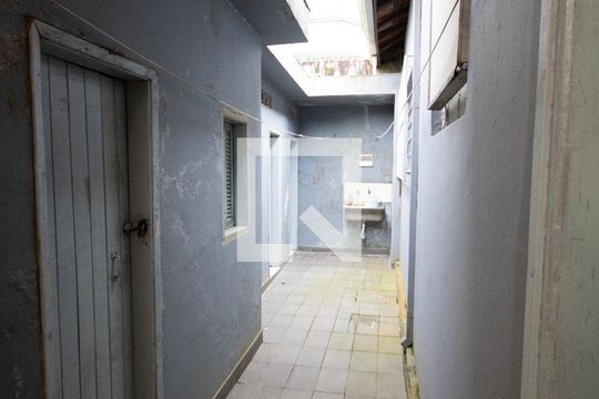 Edícula de apartamento para alugar com 3 quartos, 250m² em Vila Caiçara, Praia Grande