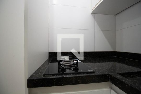 Cozinha de apartamento à venda com 1 quarto, 25m² em Csa 1, Brasília