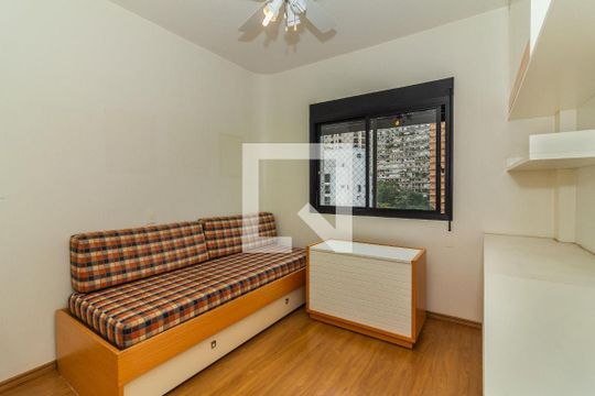 Apartamento à venda com 3 quartos, 136m² em Santa Cecilia, São Paulo