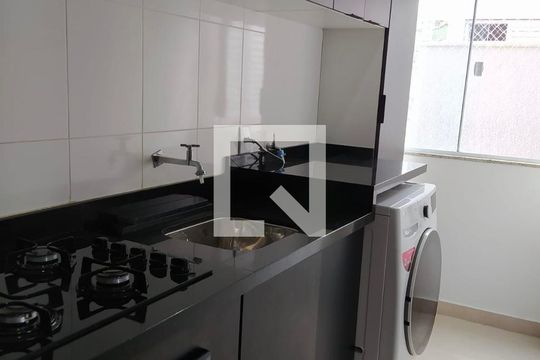 Cozinha de apartamento à venda com 1 quarto, 31m² em Vila Mazzei, São Paulo