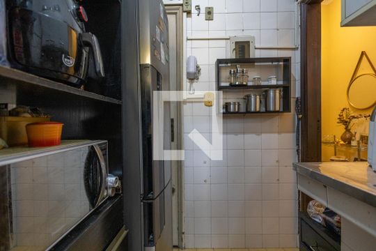Cozinha de apartamento à venda com 2 quartos, 60m² em Tijuca, Rio de Janeiro