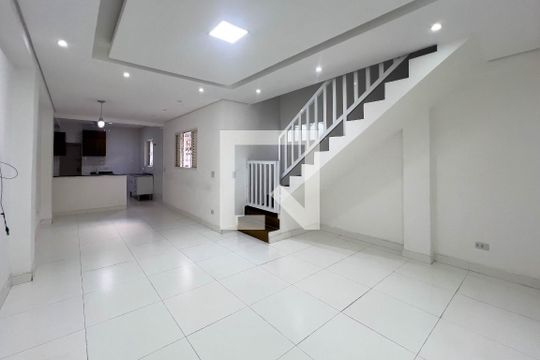 Casa para alugar com 2 quartos, 140m² em Cambuci, São Paulo