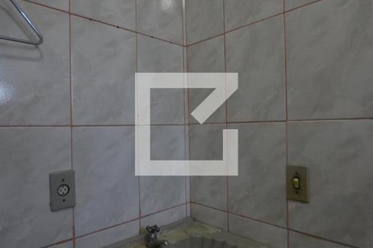 Banheiro de casa para alugar com 1 quarto, 70m² em Campo Grande, Rio de Janeiro