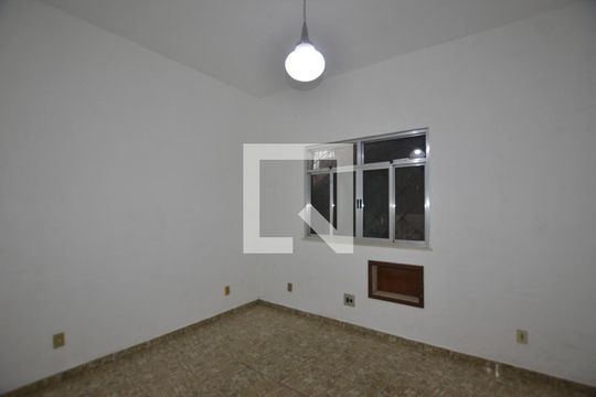 Casa para alugar com 1 quarto, 70m² em Campo Grande, Rio de Janeiro