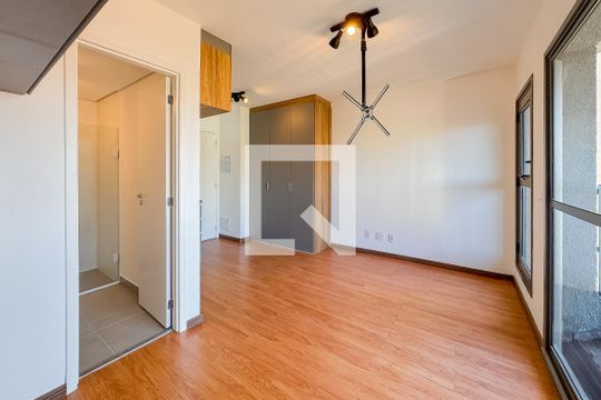 Studio de kitnet/studio para alugar com 1 quarto, 28m² em Liberdade, São Paulo