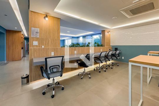 Área comum - Coworking de kitnet/studio para alugar com 1 quarto, 28m² em Liberdade, São Paulo