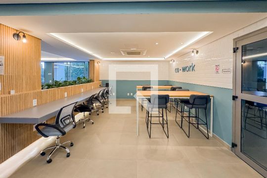 Área comum - Coworking de kitnet/studio para alugar com 1 quarto, 28m² em Liberdade, São Paulo