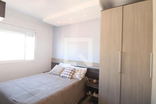 Quarto 2 de apartamento para alugar com 2 quartos, 52m² em Fátima, Canoas