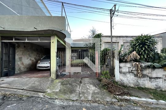 Fachada de casa para alugar com 4 quartos, 100m² em Imirim, São Paulo