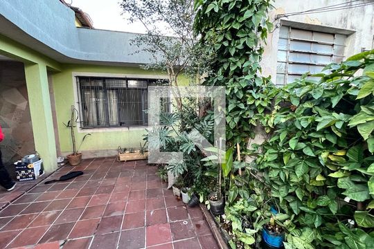 Garagem de casa para alugar com 4 quartos, 100m² em Imirim, São Paulo