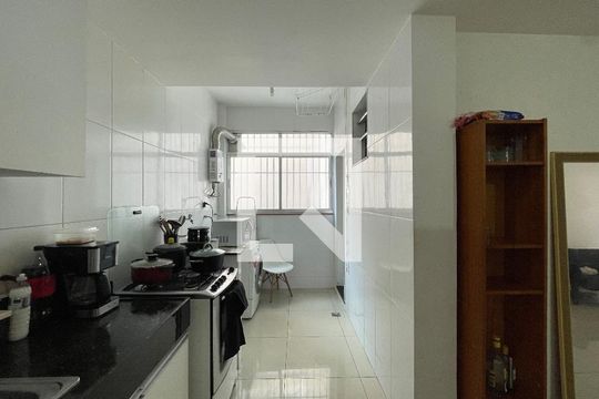 Cozinha de apartamento à venda com 2 quartos, 67m² em Vila Isabel, Rio de Janeiro
