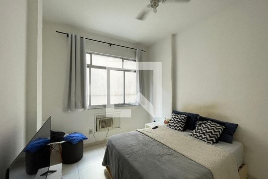 Suíte de apartamento à venda com 2 quartos, 67m² em Vila Isabel, Rio de Janeiro