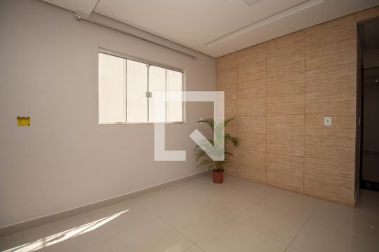 Casa à venda com 2 quartos, 85m² em Riacho Fundo Ii - 1a Etapa, Brasília