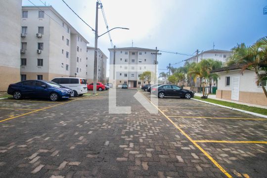 Garagem de apartamento à venda com 2 quartos, 48m² em Sarandi, Porto Alegre