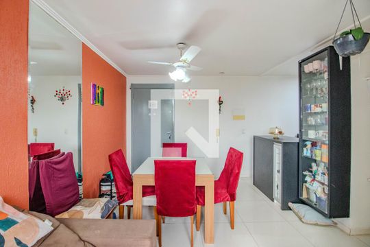 Sala de apartamento à venda com 2 quartos, 48m² em Sarandi, Porto Alegre