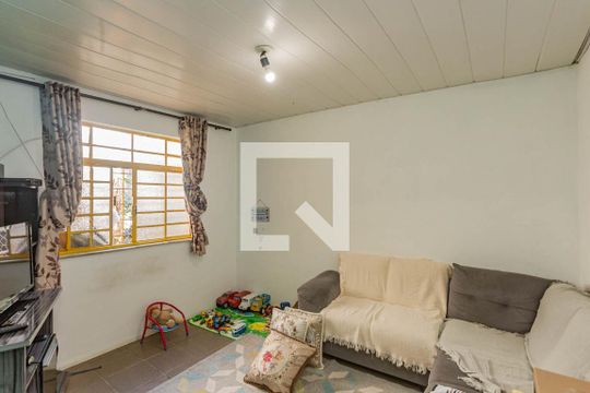 Casa à venda com 4 quartos, 136m² em Vila Nair, São Paulo
