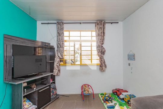 Sala de casa à venda com 4 quartos, 136m² em Vila Nair, São Paulo