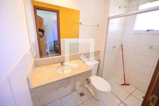 Banheiro da Suíte 2 de apartamento à venda com 3 quartos, 129m² em Setor Bueno, Goiânia