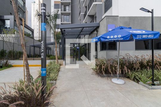 Fachada de apartamento para alugar com 1 quarto, 24m² em Vila Olímpia, São Paulo